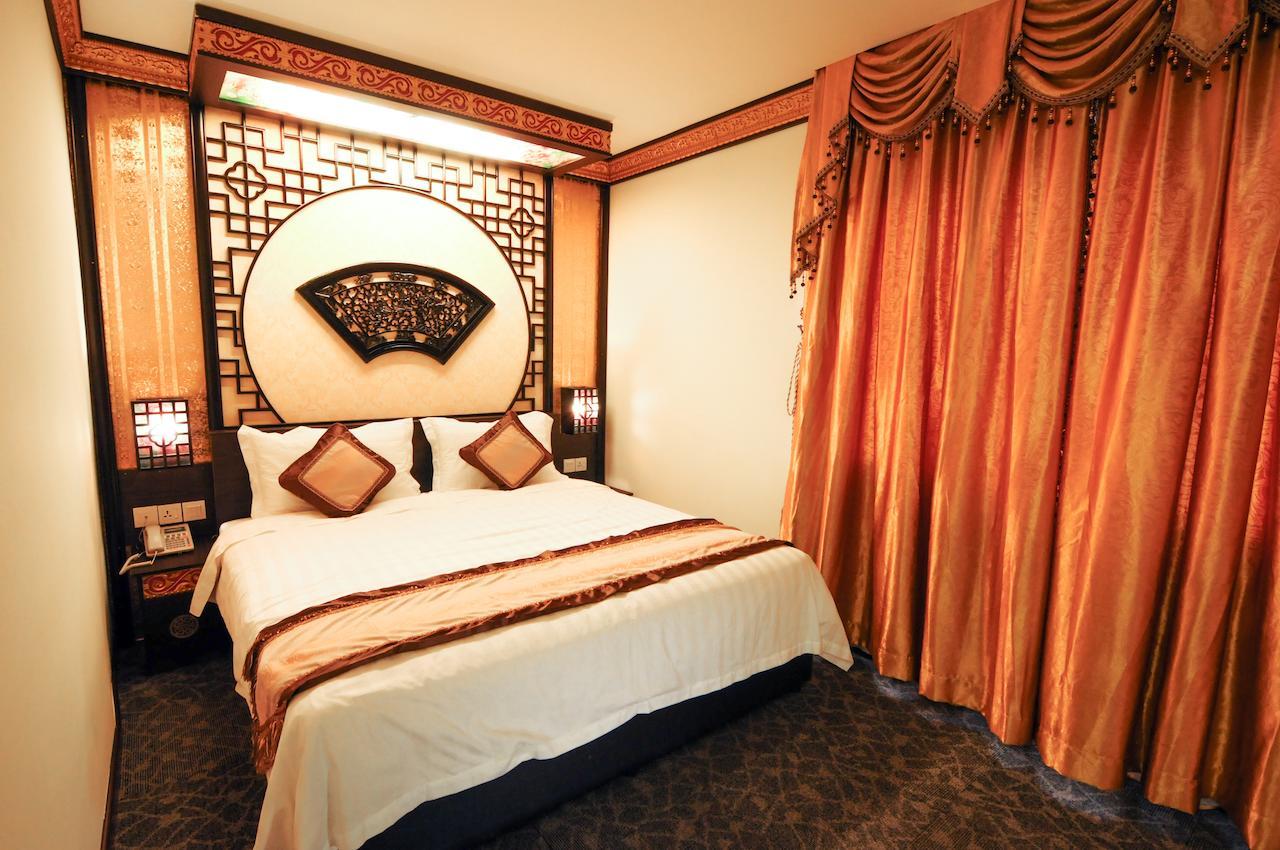 K Garden Hotel Parit Buntar Szoba fotó