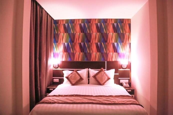 K Garden Hotel Parit Buntar Kültér fotó